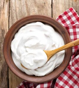 Benefits of Curd : जानिए हाई कोलेस्ट्रॉल को कैसे कम करने में मददगार है 'दही'