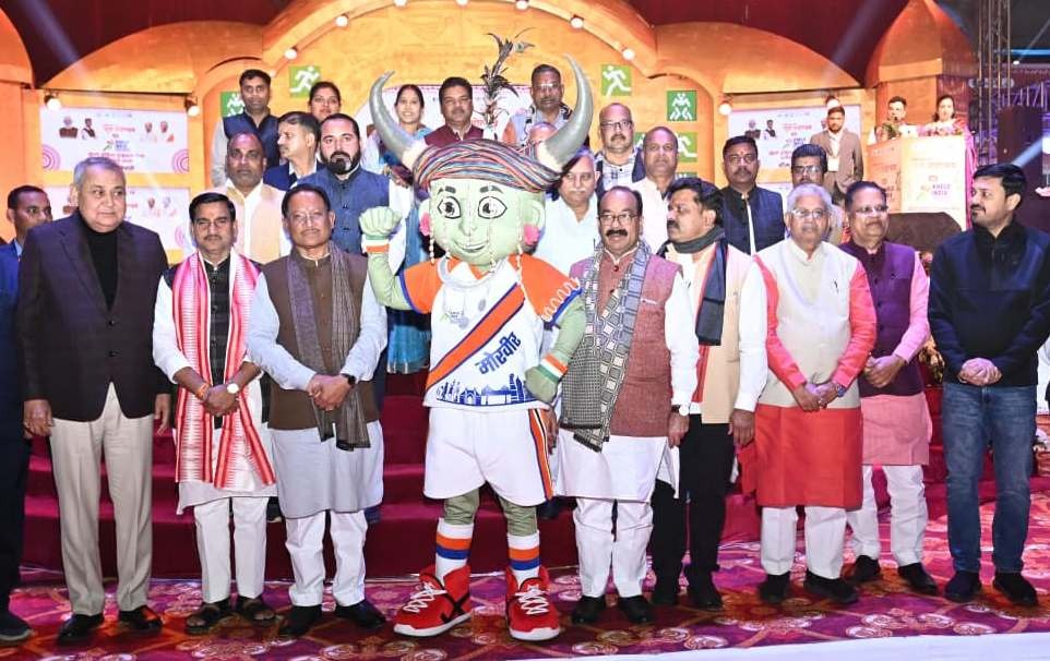 CG News: बिलासपुर में राज्य युवा महोत्सव का भव्य शुभारंभ, सीएम साय ने दी युवा खिलाड़ियों को प्रोत्साहन राशि