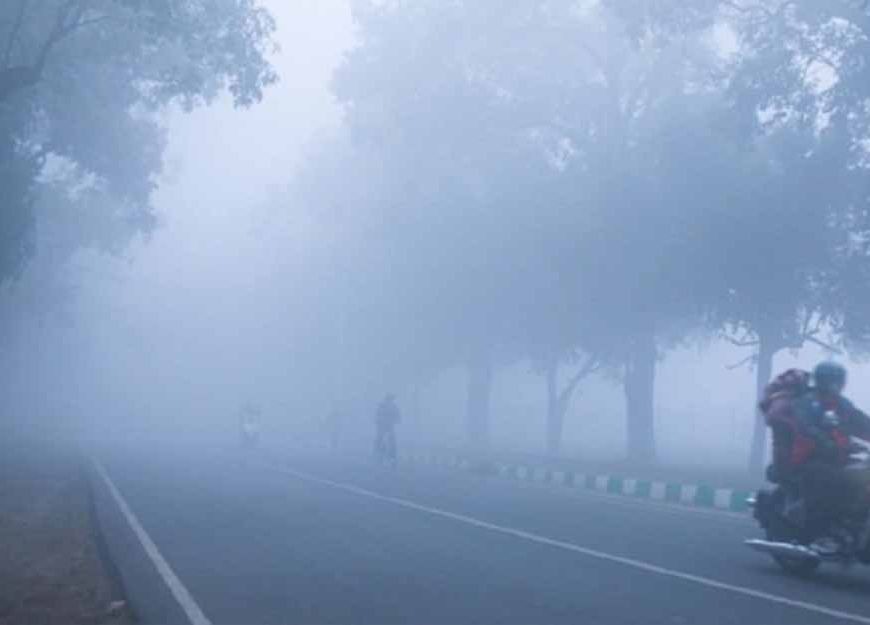 CG News: छत्तीसगढ़ में कड़ाके की ठंड का अलर्ट, तापमान में 1-3 डिग्री की गिरावट के आसार