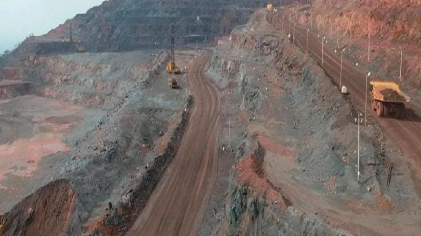 CG News: छत्तीसगढ़ खनिज विकास में आगे, सीएमडीसी से बढ़ा राजस्व और रोजगार