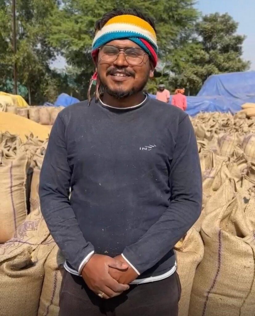 CG News: मेहनत, तकनीक और भरोसे से बदली किसान की तस्वीर, परखंदा के साहिल साहू ने बेचा 231 क्विंटल धान