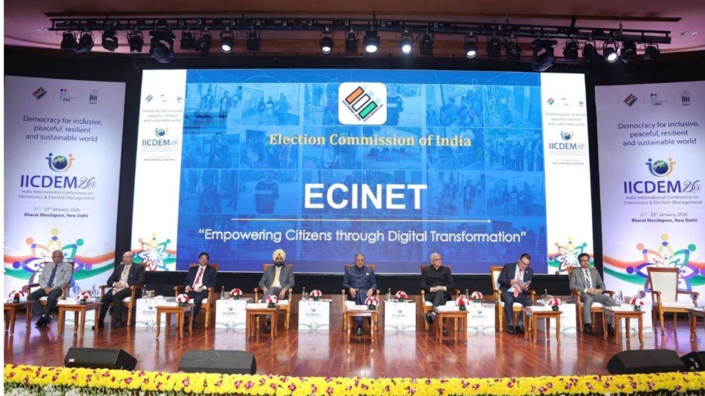 CG News: IICDEM–2026 में ECINET डिजिटल प्लेटफॉर्म लॉन्च, चुनावी सेवाओं को मिला नया डिजिटल आयाम