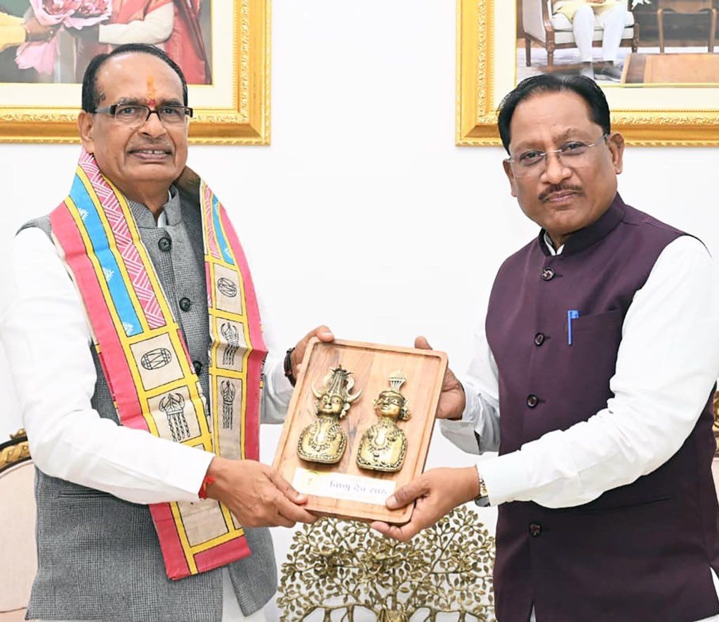 CG News: मुख्यमंत्री साय से केंद्रीय कृषि मंत्री की सौजन्य मुलाकात, छत्तीसगढ़ के किसानों के मुद्दों पर हुई चर्चा