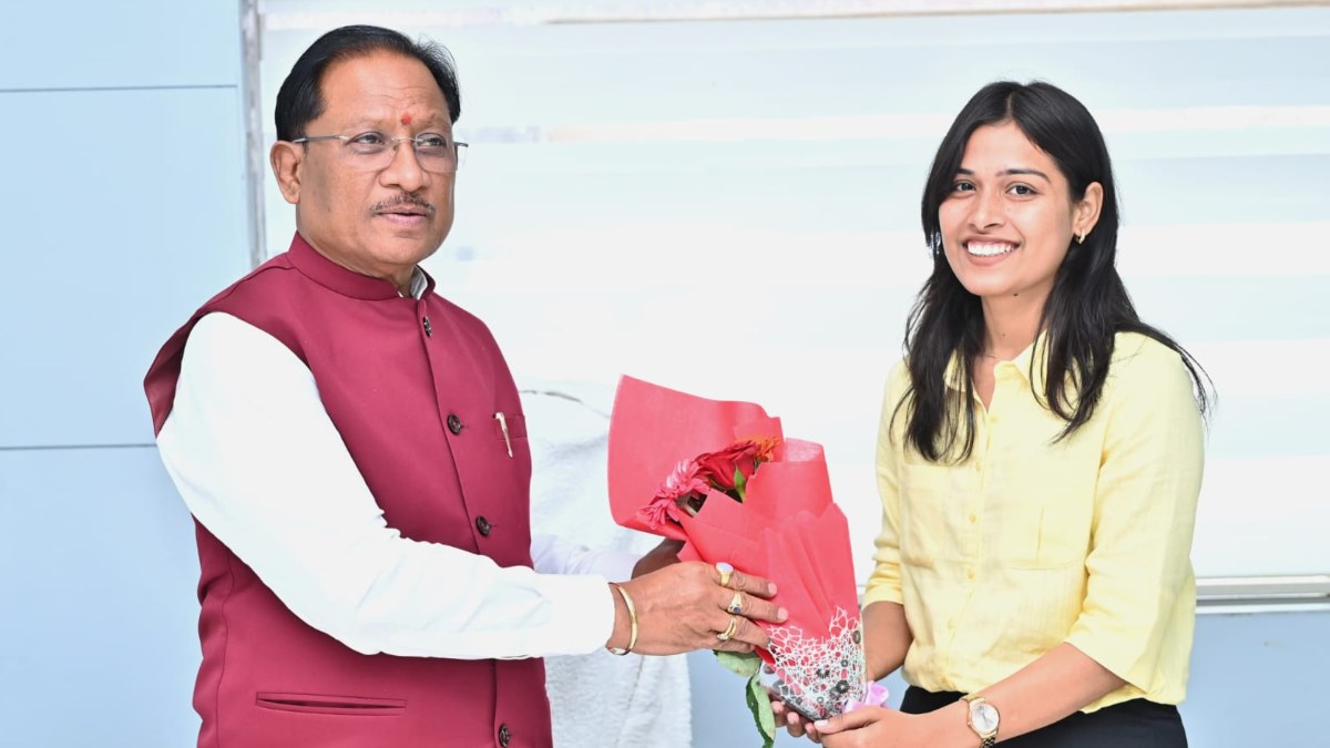 CG News: छत्तीसगढ़ की बेटी का कमाल, CDS में चौथा स्थान हासिल
