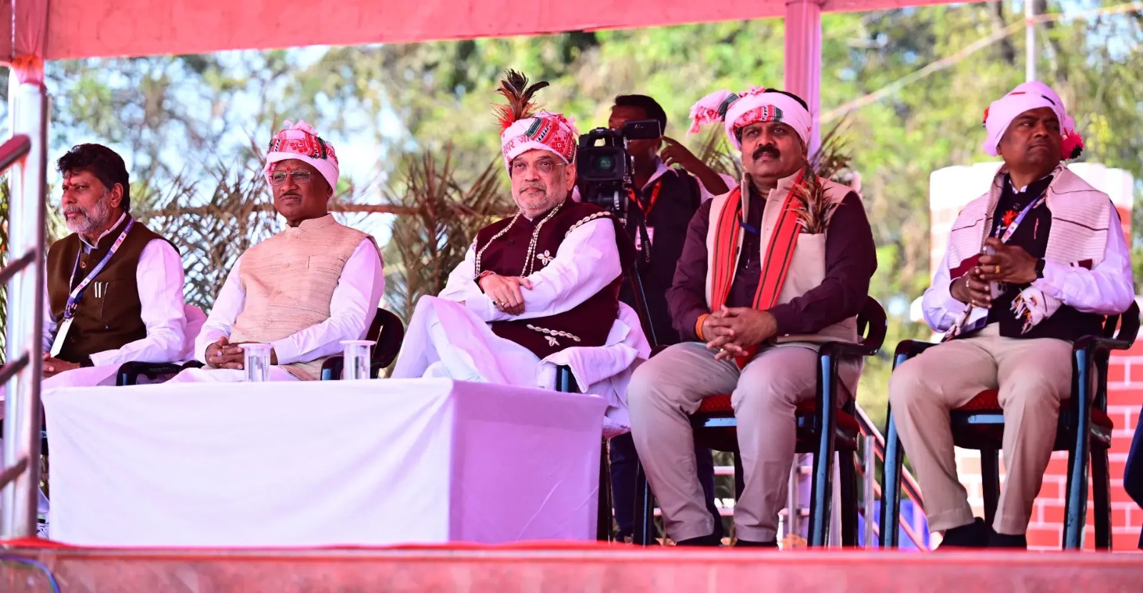 CG News: केंद्रीय गृह मंत्री अमित शाह ने बस्तर पंडुम 2026 के समापन समारोह में की शिरकत, बस्तर की संस्कृति को दिया नया सम्मान