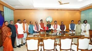 CG News: मुख्यमंत्री विष्णुदेव साय की अध्यक्षता में बजट सत्र से पूर्व मंत्री परिषद की बैठक