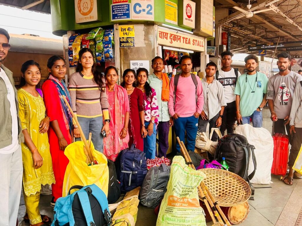 CG News: भारत ट्राइब फेस्ट 2026 में छत्तीसगढ़ का जलवा, कोण्डागांव का मांदरी नृत्य दल करेगा राष्ट्रीय प्रतिनिधित्व