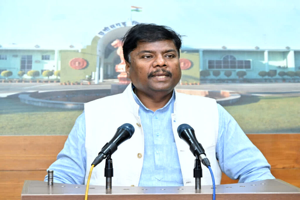 CG News: मंत्री केदार कश्यप के विभागों के लिए ₹3,622 करोड़ से अधिक का बजट पारित