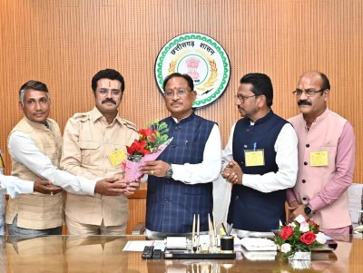 CG News: जगदलपुर में इंद्रावती नदी पर नए बैराज के निर्माण की स्वीकृति, मुख्यमंत्री से महापौर ने की सौजन्य मुलाकात