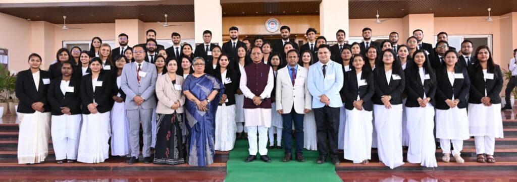CG News : प्रशिक्षु न्यायाधीश लोकतंत्र के तीसरे स्तंभ के रूप में निभाएंगे अहम भूमिका