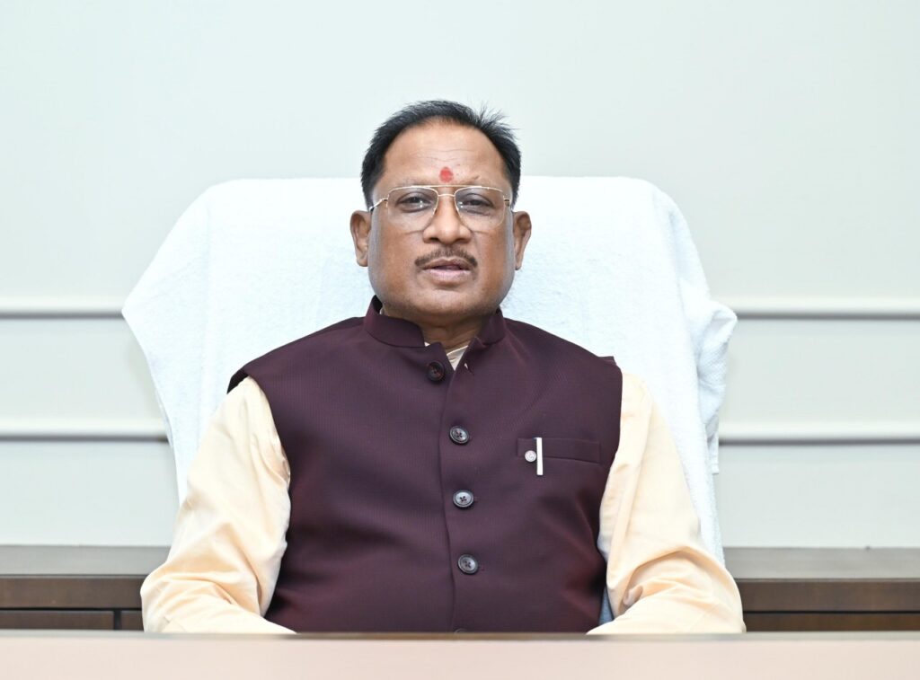 Jashpur News: मुख्यमंत्री साय के निर्देश पर जशपुर में जर्जर पुल का निर्माण कार्य शुरू, ग्रामीणों में खुशी