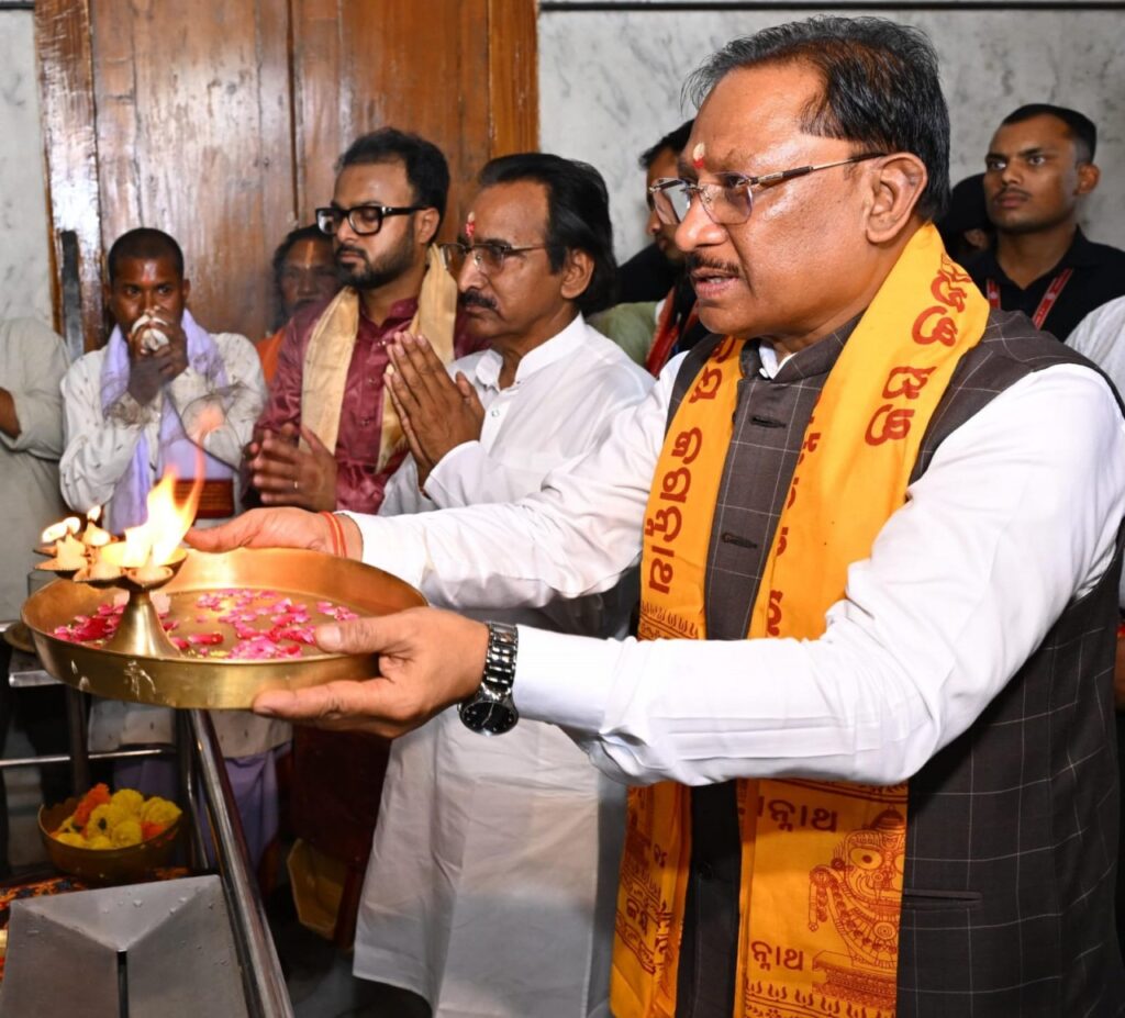 CG News: जगन्नाथ मंदिर में मुख्यमंत्री साय ने की महाआरती, प्रदेश की सुख-समृद्धि की कामना की
