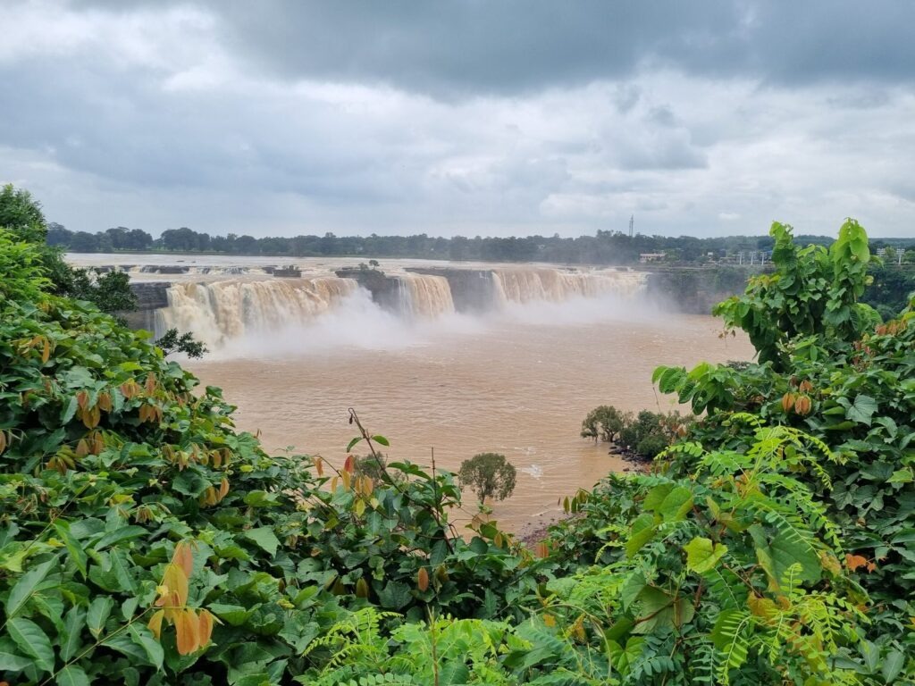 CG News: बस्तर में पर्यटन को नई उड़ान, नक्सल प्रभावित इलाकों में बनेगा नया टूरिस्ट सर्किट