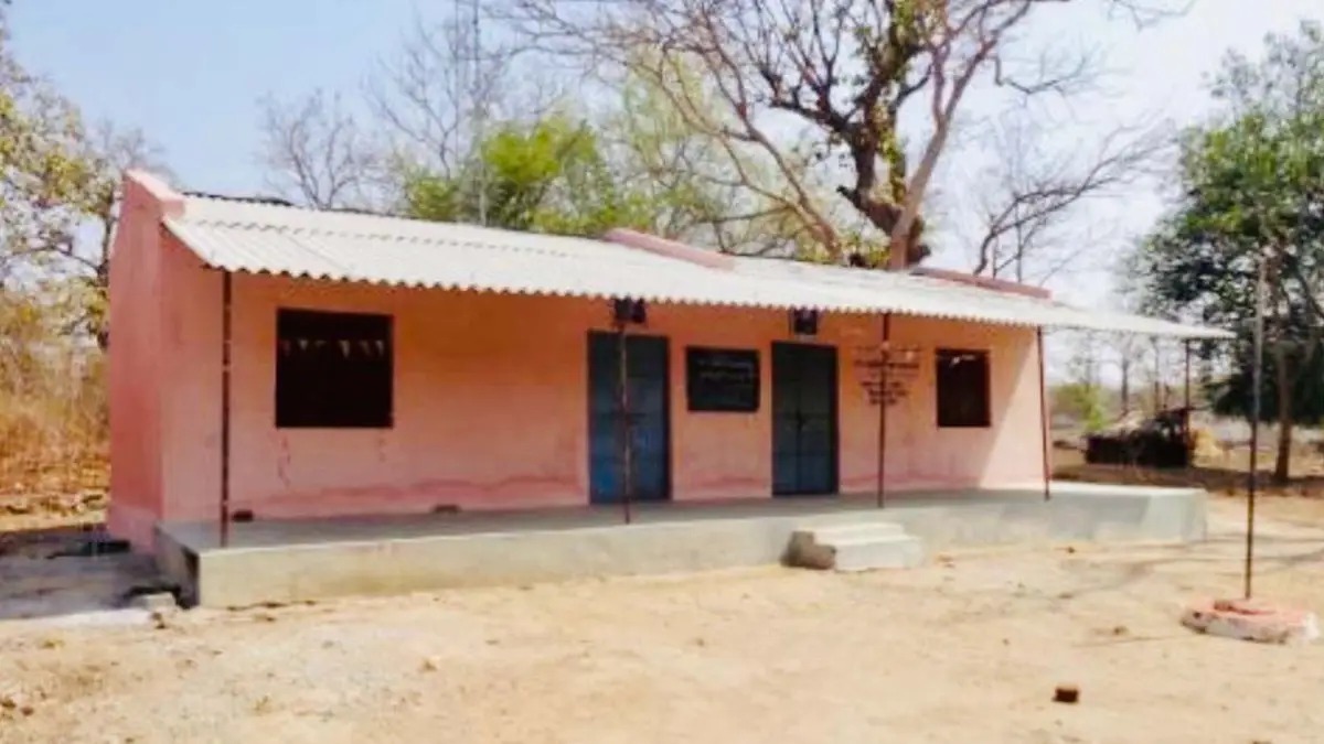 CG News: सुकमा में शिक्षा की नई शुरुआत, नक्सल प्रभाव से बंद 123 स्कूल फिर खुले