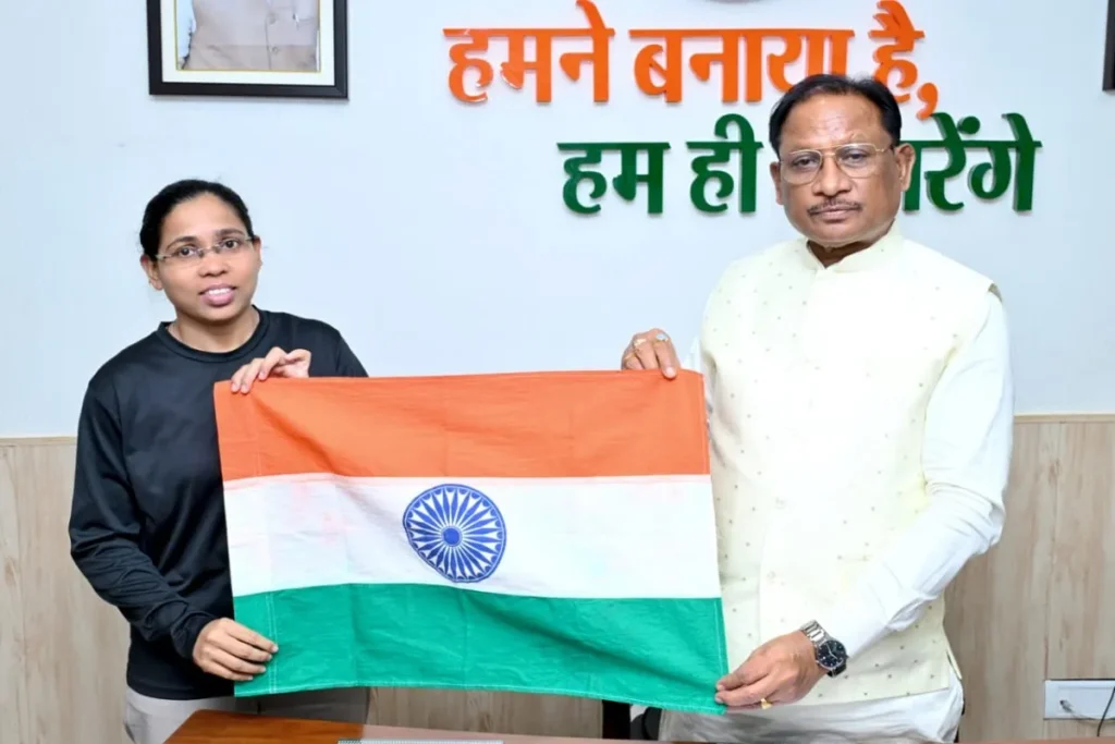 CG News: जांजगीर-चांपा की पर्वतारोही अमिता श्रीवास का एवरेस्ट मिशन, 9 अप्रैल को करेंगी शिखर फतह का प्रयास